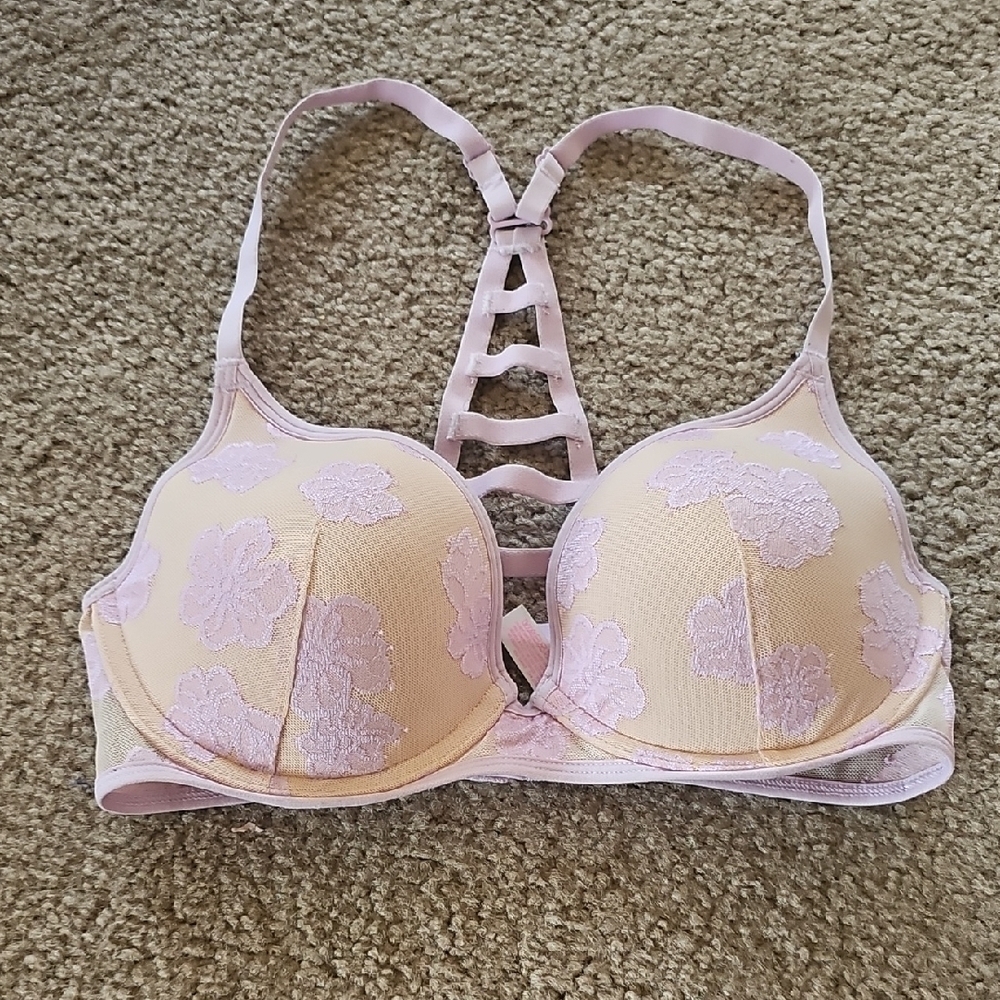 Victoria's Secret Bra 32D Lilac Cream Lightly Lined Racerback